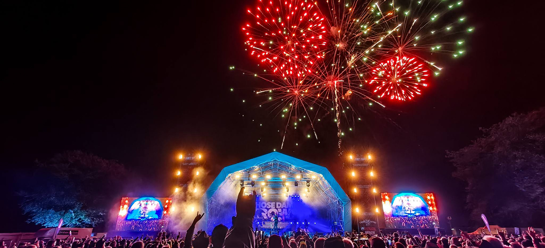 Steelhouse 25 Fireworks.jpg